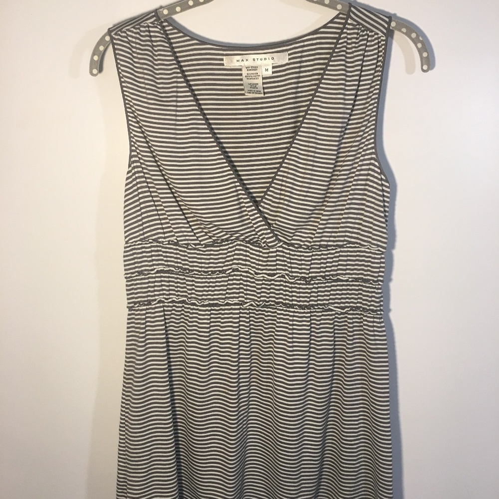 MAX STUDIO Sleeveless black/white top Style2703F36